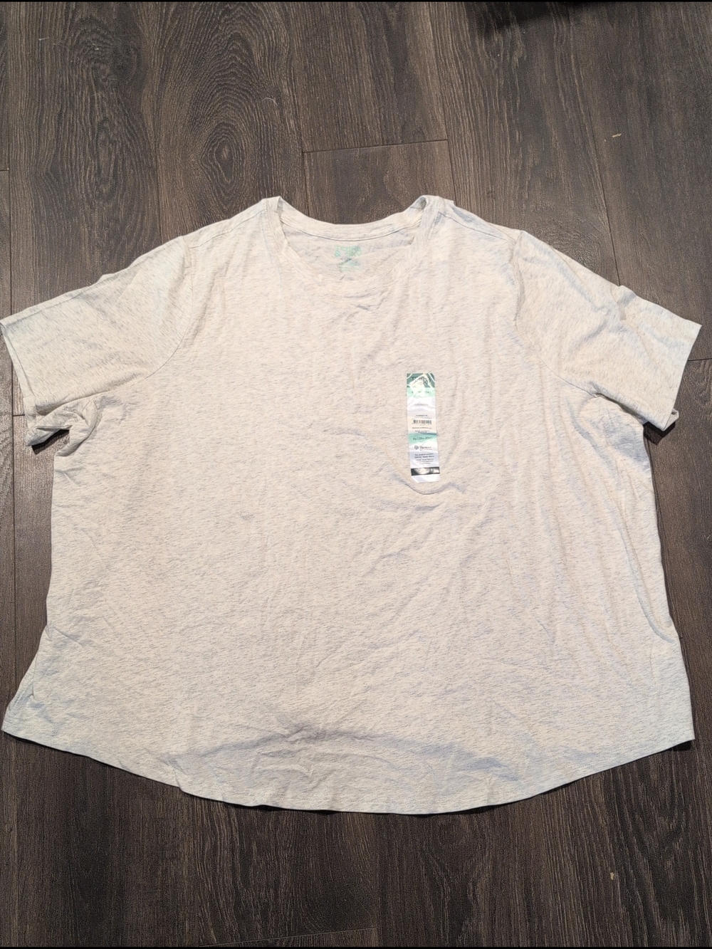 Terra & Sky Women’s Plus Size Short Sleeve T-Shirt Size 4X (28W-30W) Light Gray